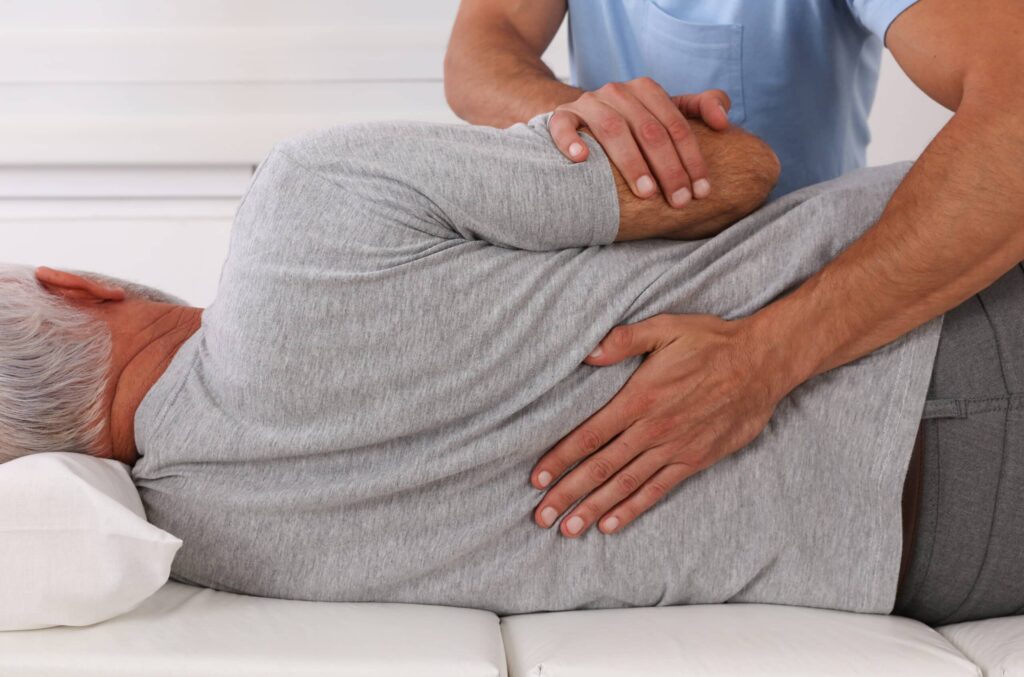 Finding the Best Chiropractor Near Me in Solana Beach: How to Choose the Right One for Your Health Needs