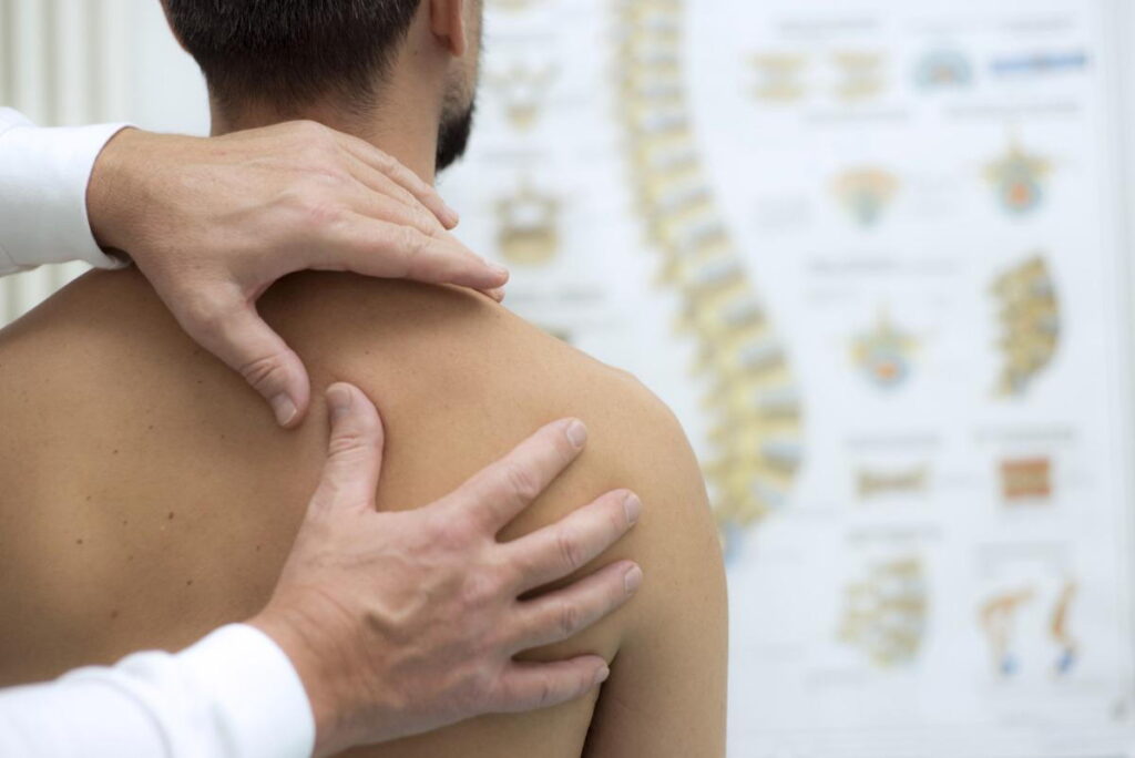 Top 5 Signs You Should See a Back Pain Doctor Near Me in Encinitas